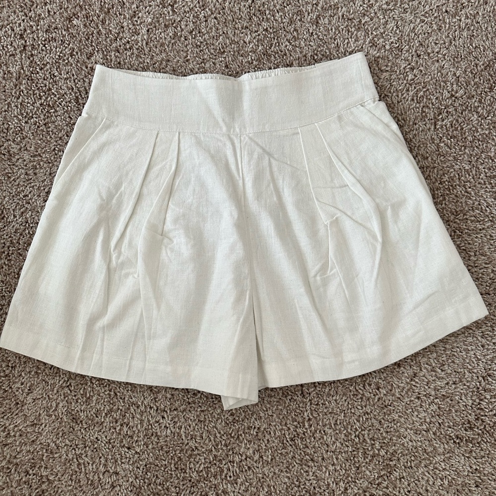 NWT Abercrombie linen shorts